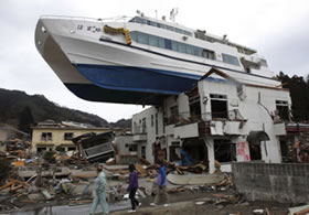 出典：ニューヨーク・タイムズの震災写真　2011年3月26日