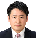 小山佳祐氏